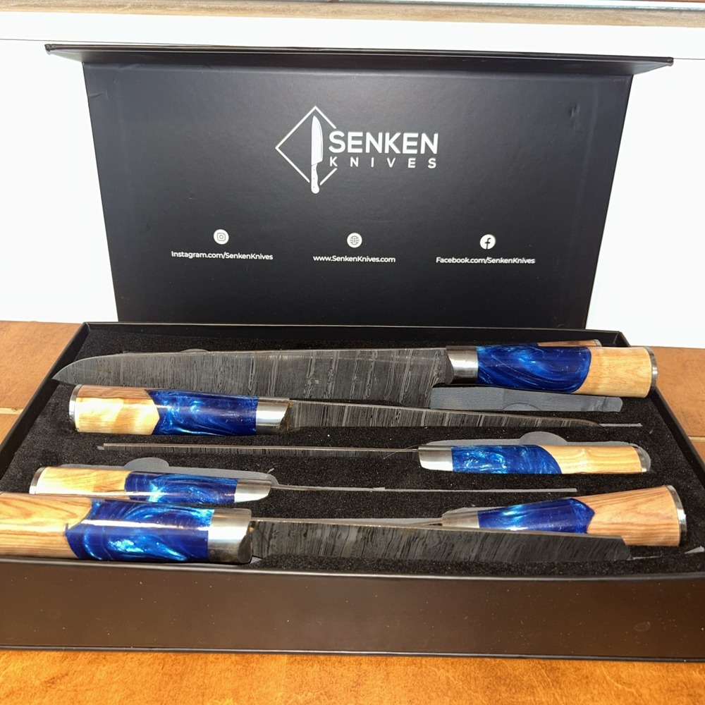 SENKEN 8-Piece Cerulean Collectiom Kitchen Knife Set with Laser Damascus Pattern